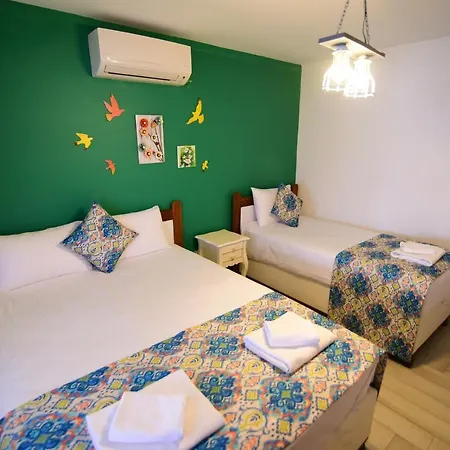 Eleni Bed and Breakfast *