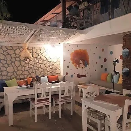 Couette-café Eleni Seferihisar